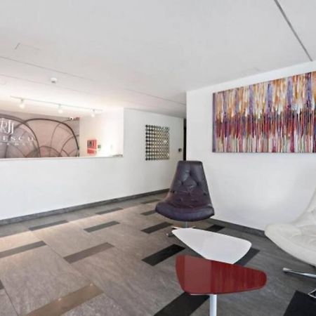 Vernescu Luxury Residence Bucureşti Ngoại thất bức ảnh